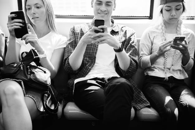 Connect with Viewers: Streaming, Social Media, and Opinion Sharing