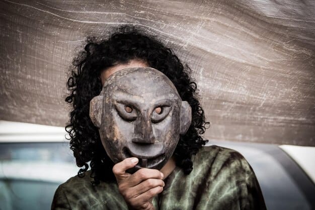 A close-up shot of a character from a popular drama series, exhibiting a profound emotional transformation or a significant moment of realization, with a background that suggests a pivotal scene or an intense narrative turning point. The lighting should be dramatic to emphasize the emotion.